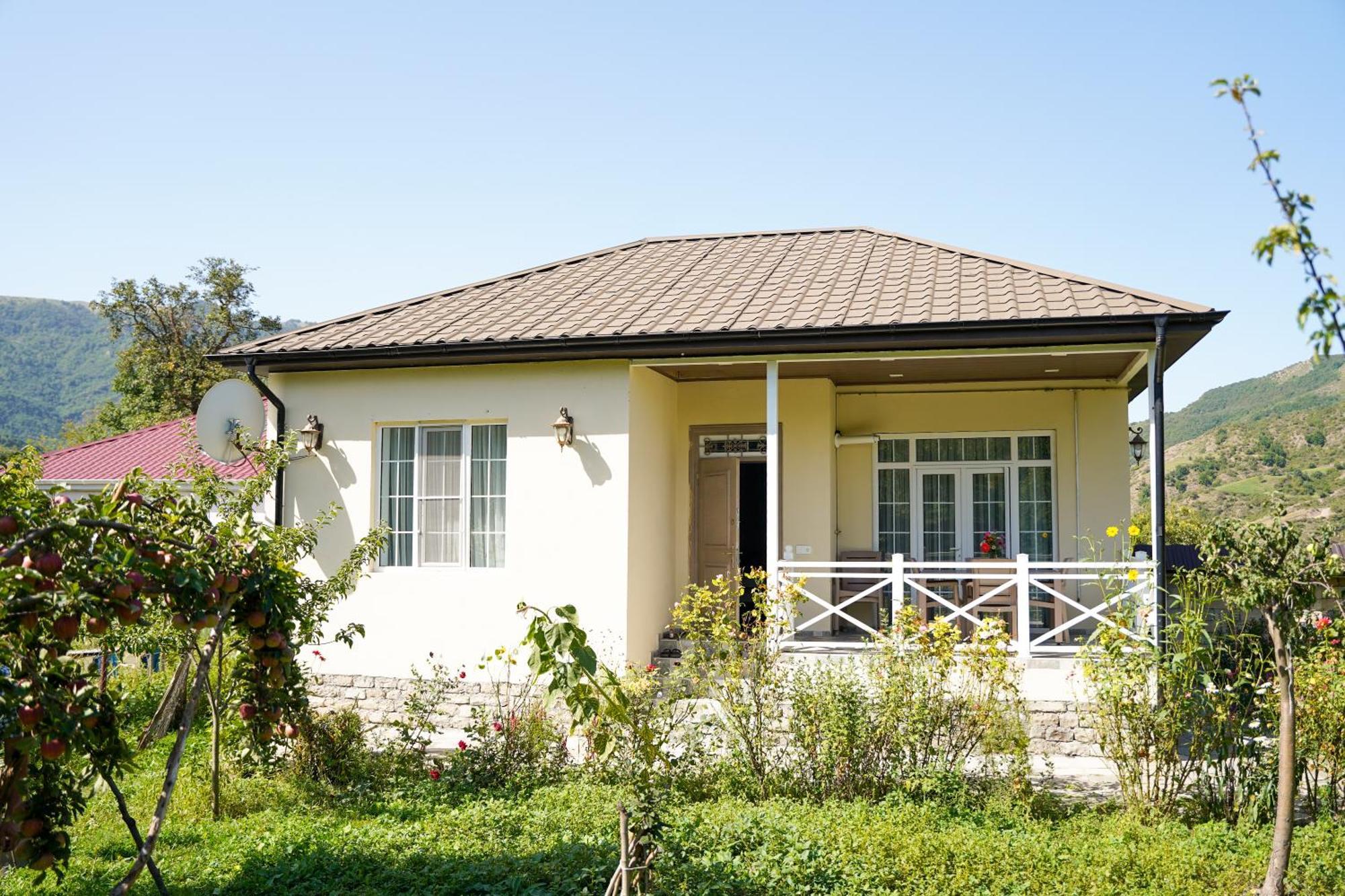 Abbasov'S Guest House-In Lahij Lahic Екстер'єр фото